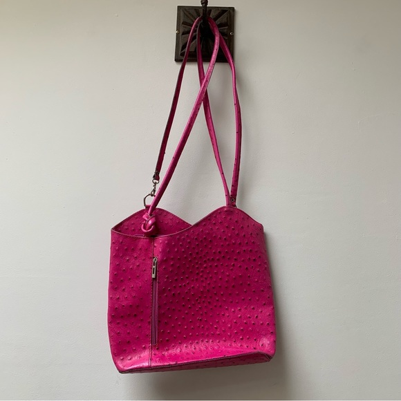 borse in pelle Handbags - Ostrich leather shoulder bag backpack pink